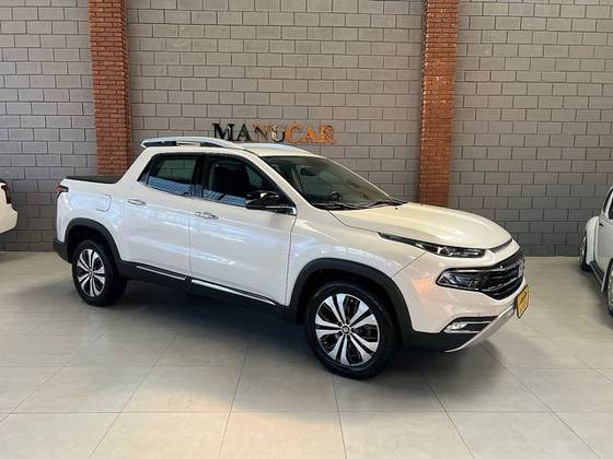 FIAT TORO 2.0 16V TURBO DIESEL VOLCANO 4WD AT9 FIAT TORO 2.0 16V TURBO DIESEL VOLCANO 4WD AT9